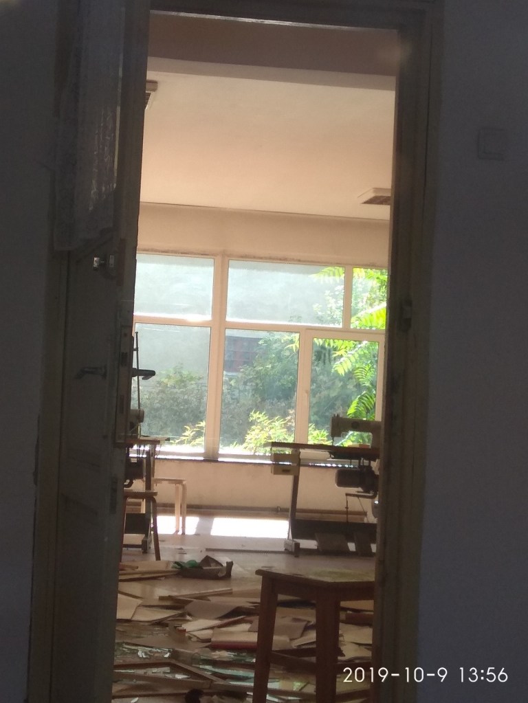 Această imagine are atributul alt gol; numele fișierului este 22.10.2020-ateliere15.jpg