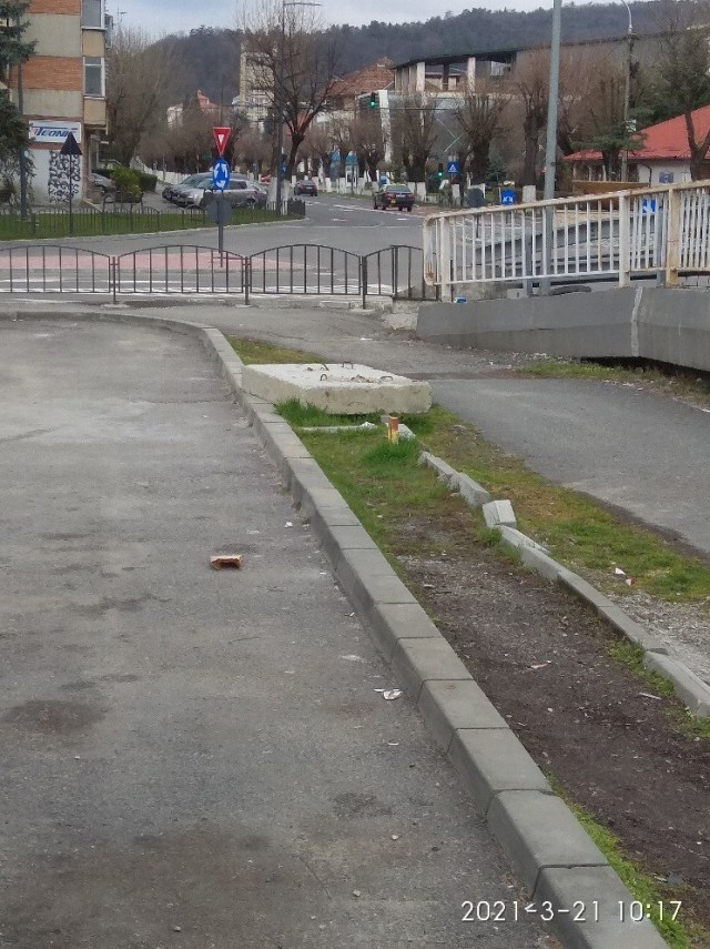 06.08.2021 trotuar8